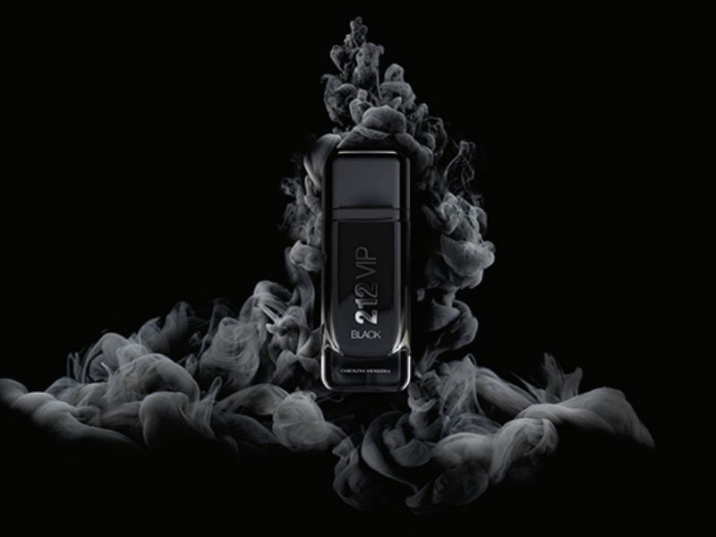 Nước Hoa Nam Carolina Herrera 212 Vip Black-6